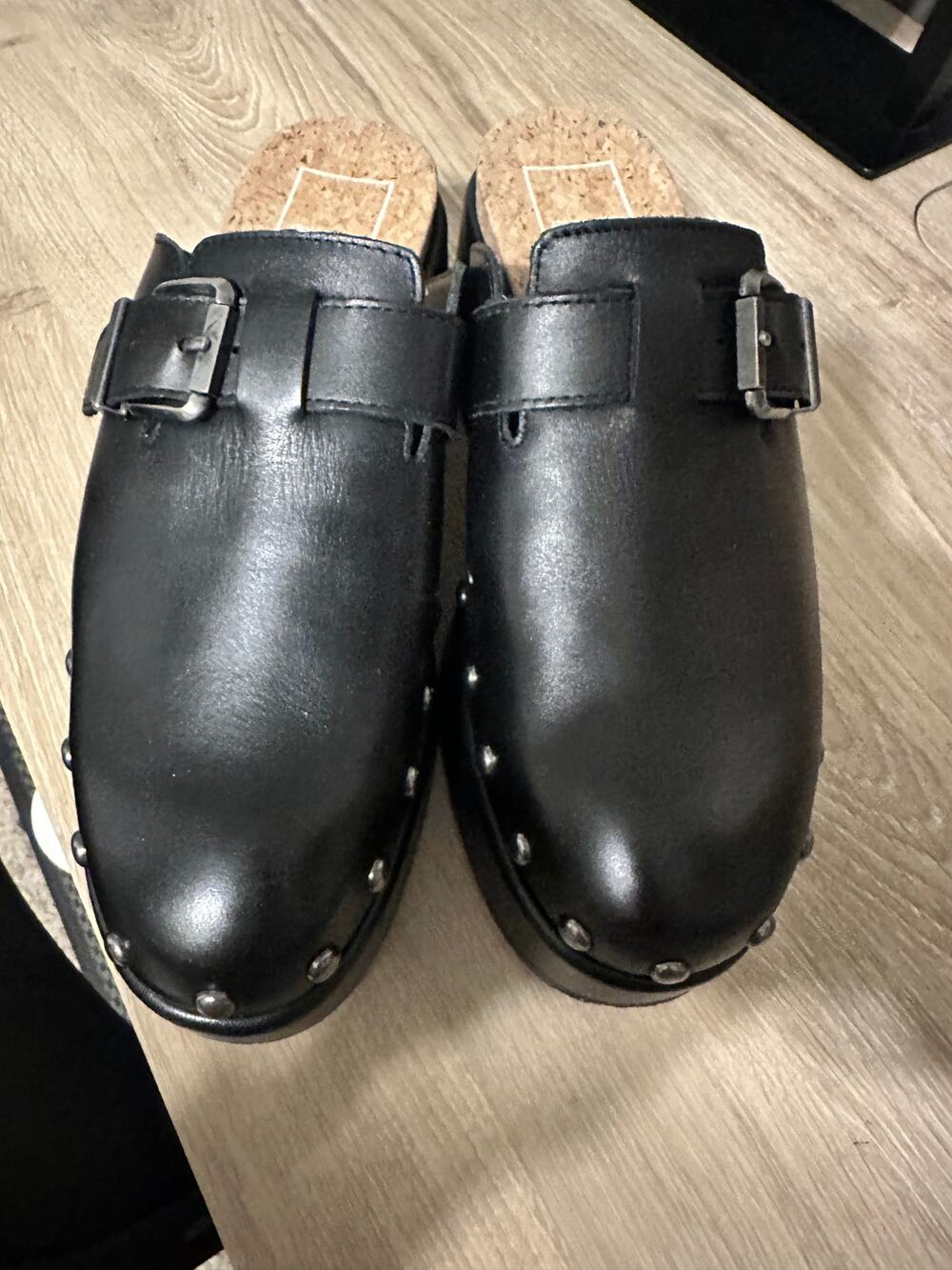 Dolce Vita Yevan Black Leather Studded Clogs Size 7
